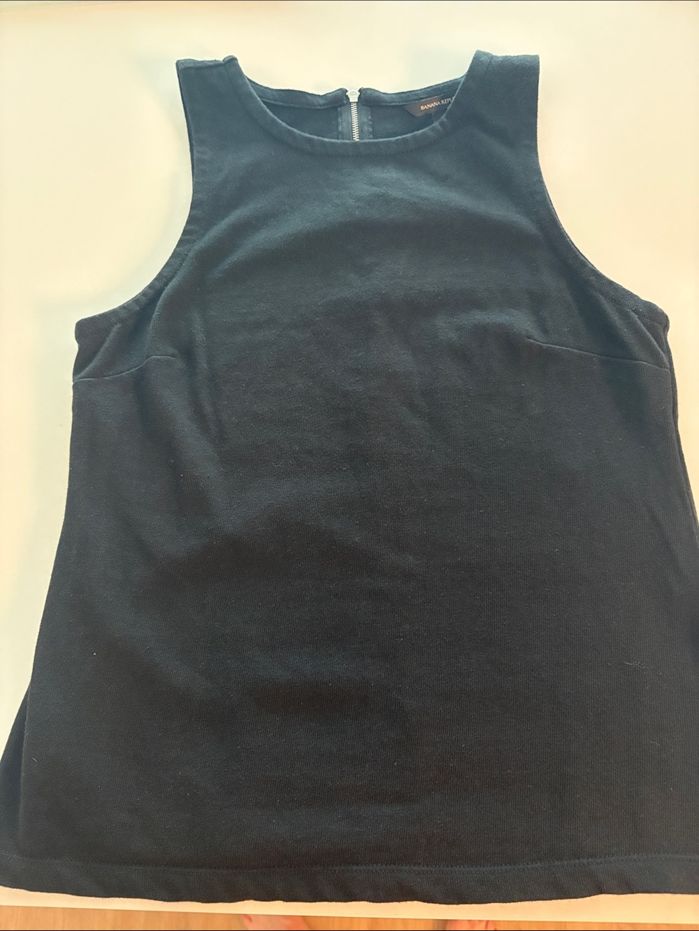 Banana Republic Classic Sleeveless Black Tank Top